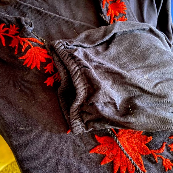 Old Navy, Navy Embroidered Tunic- Large - Picture 4 of 4